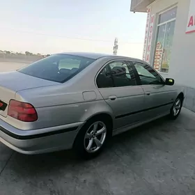 BMW E39 1999