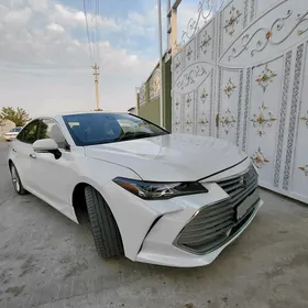Toyota Avalon 2019
