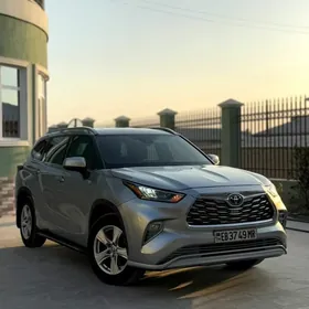 Toyota Highlander 2020