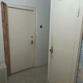 Etaj jaýyñ işikleri we aknolar