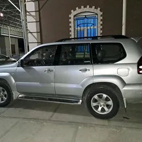 Toyota Land Cruiser Prado 2005