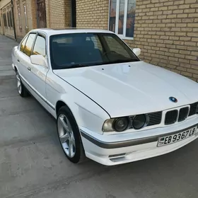 BMW 525 1989