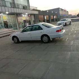 Toyota Camry 1999