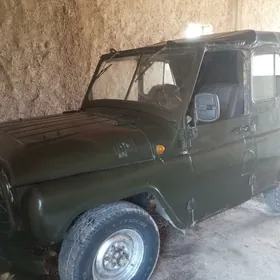 UAZ 469 1987