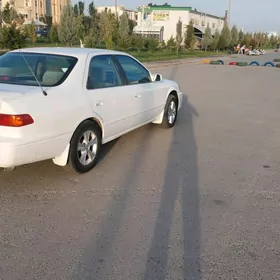 Toyota Camry 1997