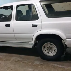 Toyota 4Runner 1991