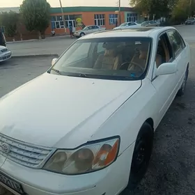 Toyota Avalon 2001
