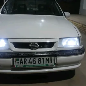 Opel Vectra 1990