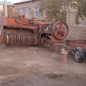 MTZ 80 2002