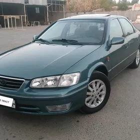 Toyota Camry 2000