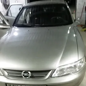 Opel Vectra 1998