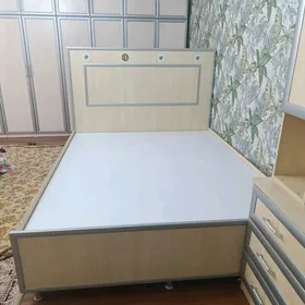 spalnyy ayna