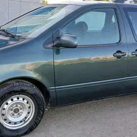 Toyota Sienna 2001