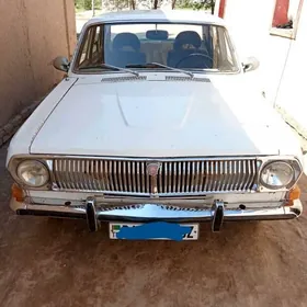Gaz 24 1983