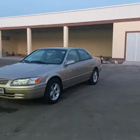 Toyota Camry 1997