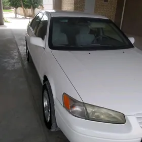 Toyota Camry 1997