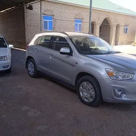 Mitsubishi ASX 2013