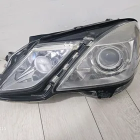 W212 fara