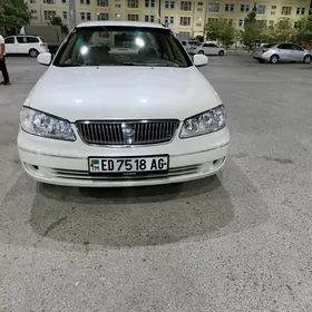 Nissan Sunny 2008