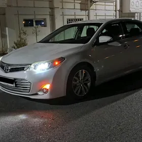 Toyota Avalon 2013