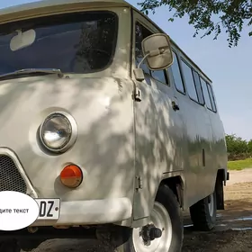 UAZ Profi 2002