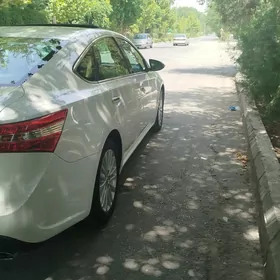 Toyota Avalon 2013