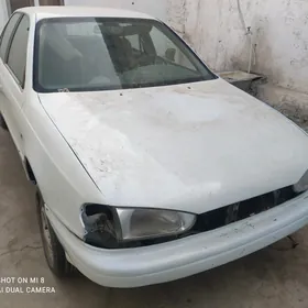 Hyundai Elantra 1996