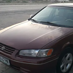 Toyota Camry 1997