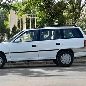 Opel Astra 1995