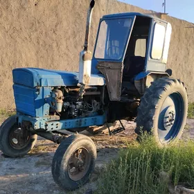 MTZ T-28 2000
