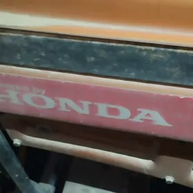 generator pražektorly 550 lik