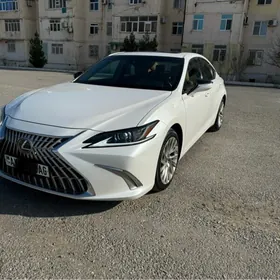 Lexus ES 350 2022