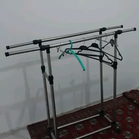 Eşik asylyan Вешалка