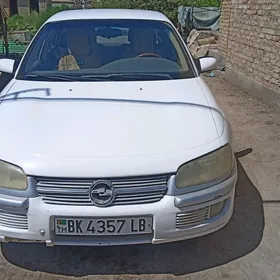 Opel Omega 1997