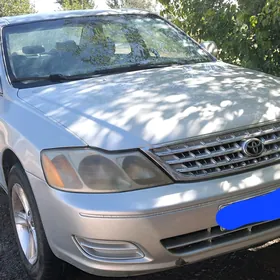 Toyota Avalon 2001