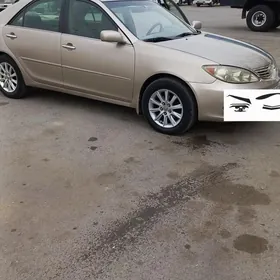 Toyota Camry 2003