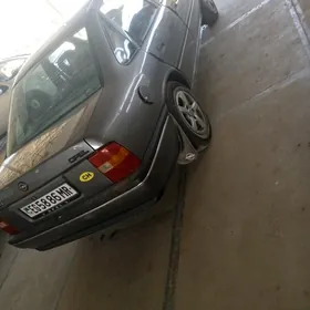 Opel Vectra 1989