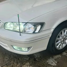 Toyota Camry 2000