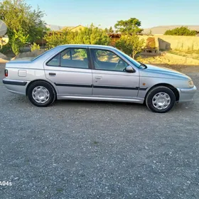 Peugeot 405 2015