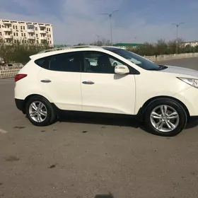 Hyundai Tucson 2011