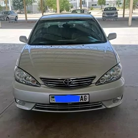 Toyota Camry 2005