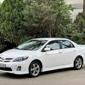 Toyota Corolla 2012