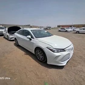 Toyota Avalon 2021