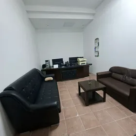 ARENDA SOWETSKI OFIS 1 KOM