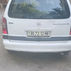 Opel Sintra 1999