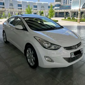 Hyundai Elantra 2011