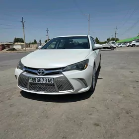 Toyota Camry 2016