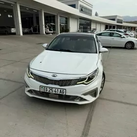 Kia Optima 2019
