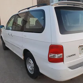 Kia Carnival 2002