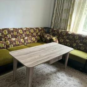 diwan ugolok stoly bilen диван